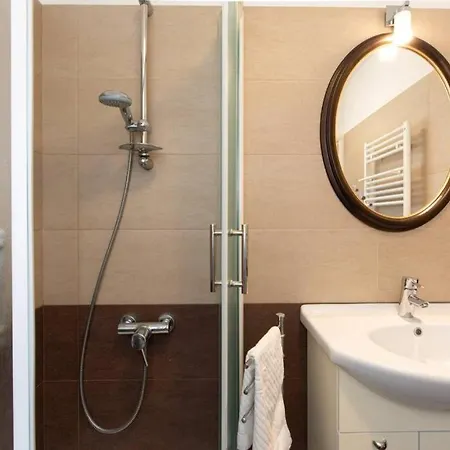 Natali Punat- Free Parking On Premises Apartman Punat