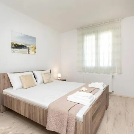 Daire Natali Punat- Free Parking On Premises *